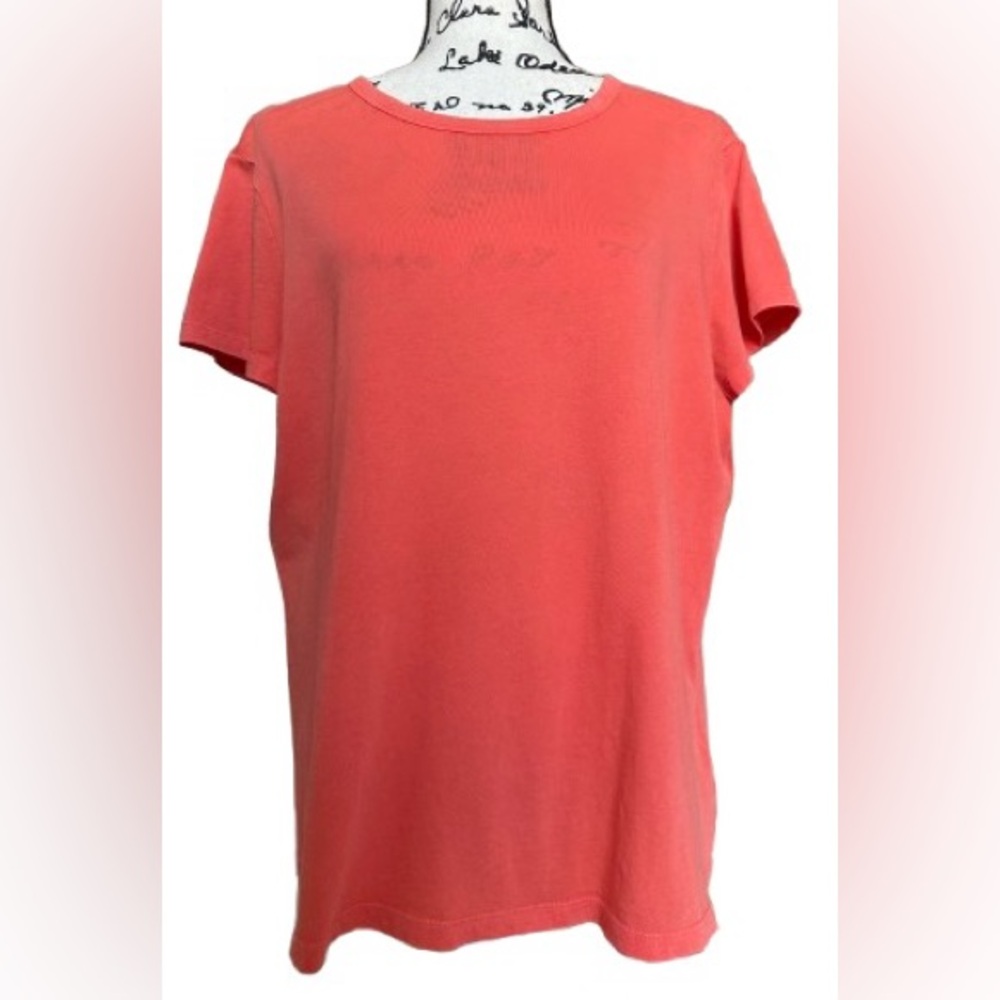 Elizabeth and Sames.Classic t-shirt. Size XL.